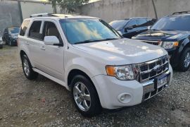 FORD ESCAPE LIMITED 4WD 2012