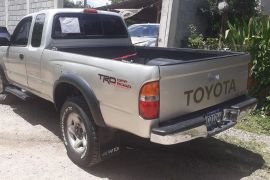 Toyota Tacoma 2003